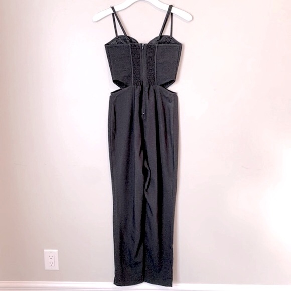 Divided by H&M size 4 cut-out jumpsuit - Picture 11 of 16